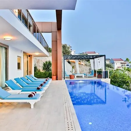 Duygu Kalkan Hotell