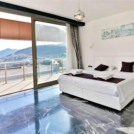 Duygu Kalkan Hotell