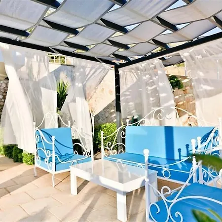 Duygu Kalkan * Kaş