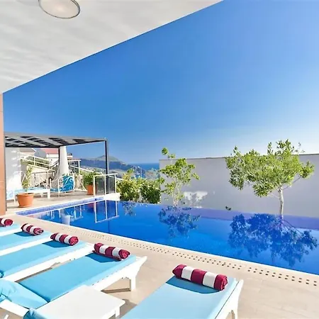 Duygu Kalkan Hotell