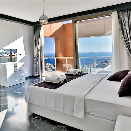 Duygu Kalkan * Kaş