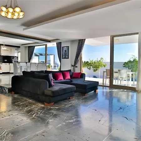 Duygu Kalkan Hotell Kaş